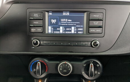 KIA Rio IV, 2021 год, 930 000 рублей, 15 фотография