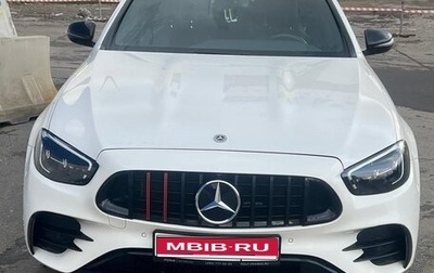 Mercedes-Benz E-Класс, 2021 год, 4 750 000 рублей, 1 фотография