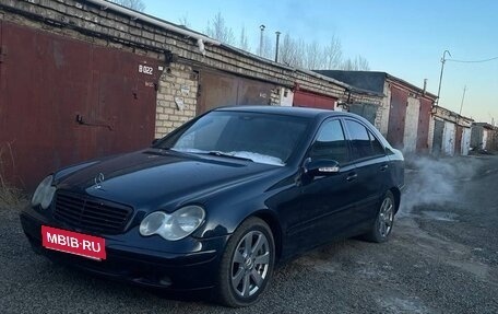 Mercedes-Benz C-Класс, 2001 год, 399 000 рублей, 1 фотография
