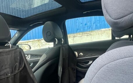 Mercedes-Benz E-Класс, 2021 год, 4 750 000 рублей, 9 фотография