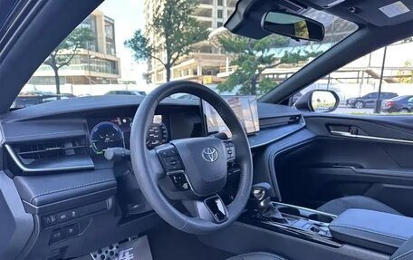 Toyota Camry, 2025 год, 4 450 000 рублей, 10 фотография