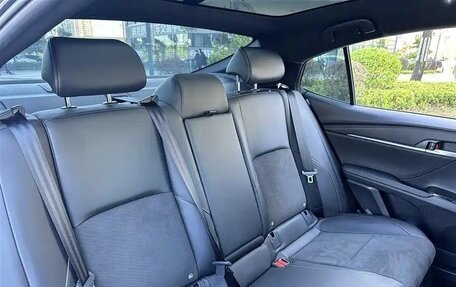 Toyota Camry, 2025 год, 4 450 000 рублей, 15 фотография