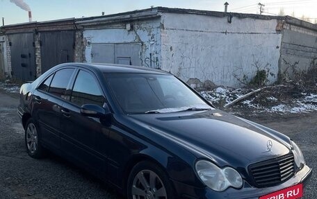 Mercedes-Benz C-Класс, 2001 год, 399 000 рублей, 2 фотография