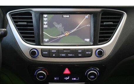 Hyundai Solaris II рестайлинг, 2018 год, 1 198 000 рублей, 10 фотография