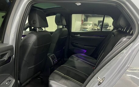 Volkswagen Golf VIII, 2021 год, 1 890 000 рублей, 13 фотография