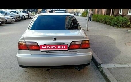 Honda Accord VII рестайлинг, 1999 год, 320 000 рублей, 3 фотография