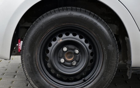 Toyota Vitz, 2018 год, 899 000 рублей, 9 фотография