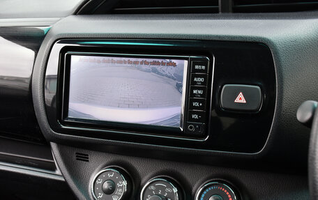 Toyota Vitz, 2018 год, 899 000 рублей, 12 фотография