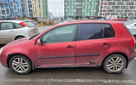 Volkswagen Golf V, 2005 год, 300 000 рублей, 2 фотография