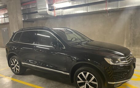 Volkswagen Touareg III, 2017 год, 3 850 000 рублей, 8 фотография