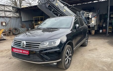 Volkswagen Touareg III, 2017 год, 3 850 000 рублей, 2 фотография