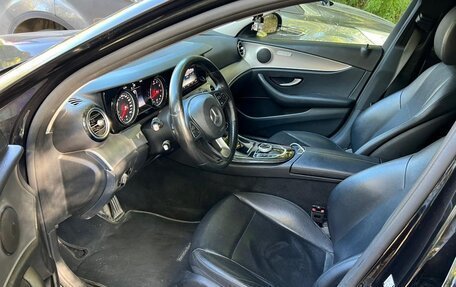 Mercedes-Benz E-Класс, 2016 год, 1 650 000 рублей, 5 фотография