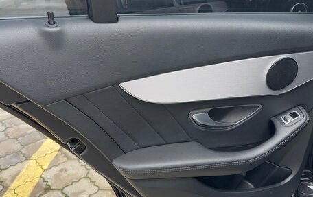 Mercedes-Benz C-Класс, 2018 год, 2 380 000 рублей, 31 фотография