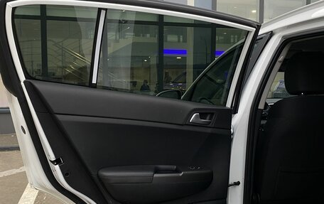 KIA Sportage IV рестайлинг, 2021 год, 2 489 000 рублей, 25 фотография