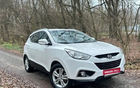 Hyundai ix35 I рестайлинг, 2013 год, 1 400 000 рублей, 4 фотография