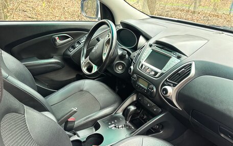 Hyundai ix35 I рестайлинг, 2013 год, 1 400 000 рублей, 12 фотография