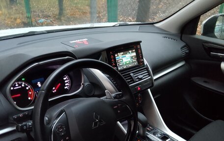 Mitsubishi Eclipse Cross, 2021 год, 2 350 000 рублей, 5 фотография