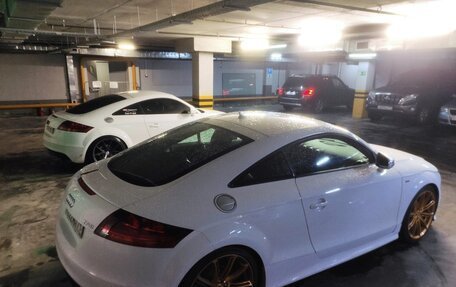 Audi TT, 2008 год, 1 600 000 рублей, 2 фотография