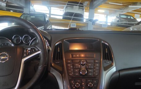 Opel Astra J, 2013 год, 950 000 рублей, 10 фотография