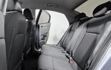 Hyundai Solaris II рестайлинг, 2017 год, 1 207 000 рублей, 10 фотография