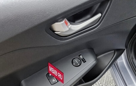 Hyundai Solaris II рестайлинг, 2017 год, 1 207 000 рублей, 8 фотография