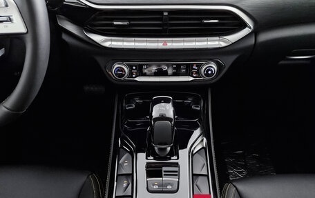 FAW Bestune T77, 2024 год, 1 999 000 рублей, 23 фотография