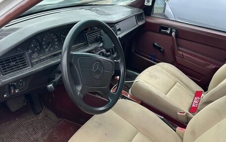 Mercedes-Benz 190 (W201), 1986 год, 80 000 рублей, 7 фотография