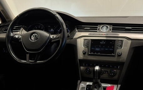 Volkswagen Passat B8 рестайлинг, 2016 год, 1 670 000 рублей, 10 фотография