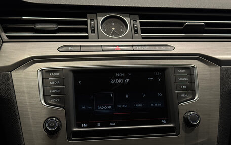 Volkswagen Passat B8 рестайлинг, 2016 год, 1 670 000 рублей, 18 фотография