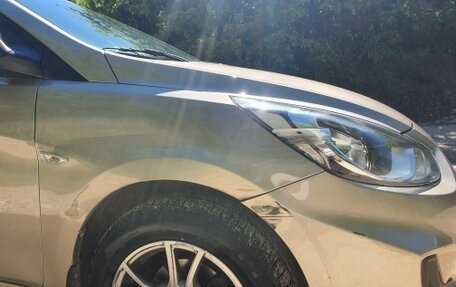 Hyundai Solaris II рестайлинг, 2012 год, 800 000 рублей, 9 фотография