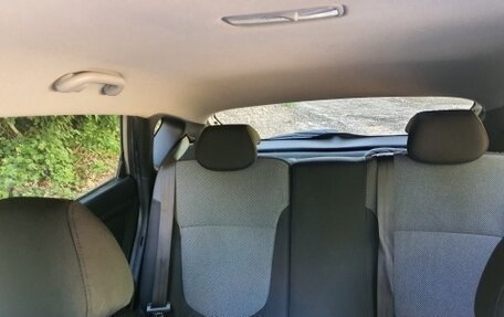 Hyundai Solaris II рестайлинг, 2012 год, 800 000 рублей, 31 фотография