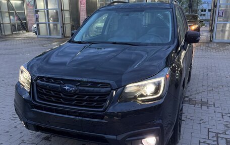 Subaru Forester, 2018 год, 1 800 000 рублей, 3 фотография