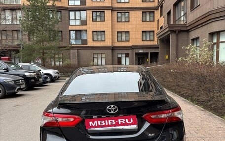 Toyota Camry, 2018 год, 2 000 000 рублей, 8 фотография