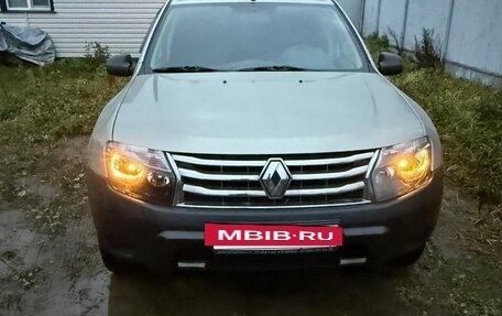 Renault Duster I рестайлинг, 2014 год, 990 000 рублей, 2 фотография