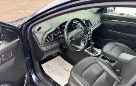 Hyundai Elantra VI рестайлинг, 2019 год, 1 990 000 рублей, 5 фотография