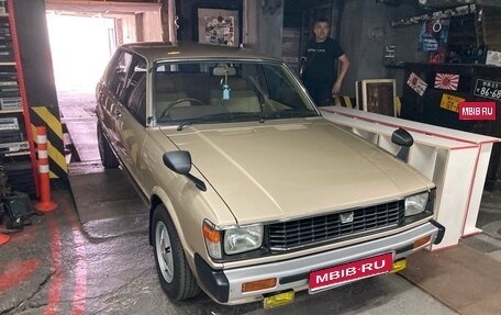 Toyota Corsa, 1982 год, 999 999 рублей, 1 фотография