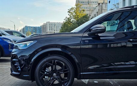 Volkswagen Tiguan, 2025 год, 4 950 000 рублей, 4 фотография