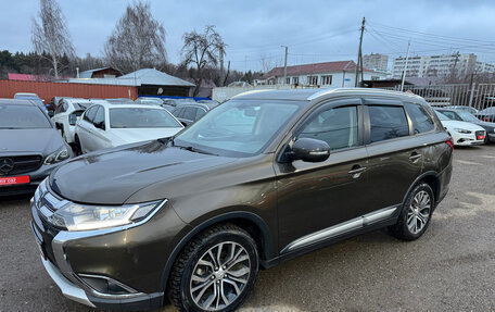 Mitsubishi Outlander III рестайлинг 3, 2018 год, 2 270 000 рублей, 1 фотография