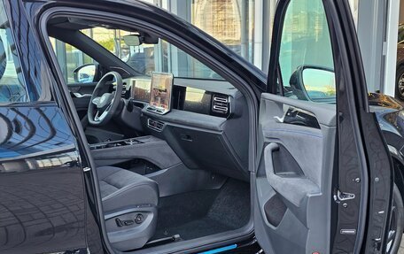 Volkswagen Tiguan, 2025 год, 4 950 000 рублей, 17 фотография