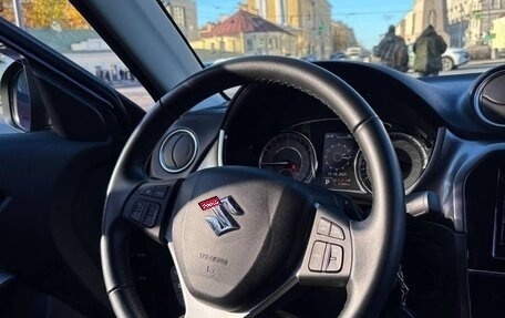 Suzuki Vitara II рестайлинг, 2021 год, 2 000 000 рублей, 14 фотография