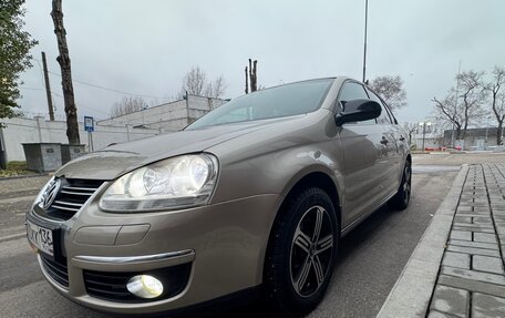 Volkswagen Jetta VI, 2009 год, 820 000 рублей, 2 фотография