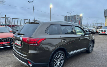 Mitsubishi Outlander III рестайлинг 3, 2018 год, 2 270 000 рублей, 3 фотография