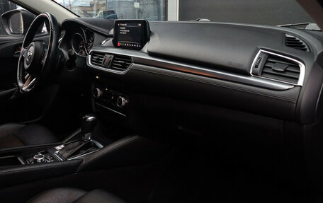 Mazda 6, 2018 год, 1 950 000 рублей, 9 фотография