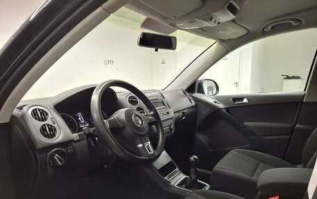 Volkswagen Tiguan I, 2012 год, 1 266 000 рублей, 20 фотография