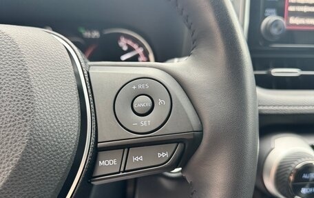 Toyota RAV4, 2020 год, 3 395 000 рублей, 24 фотография