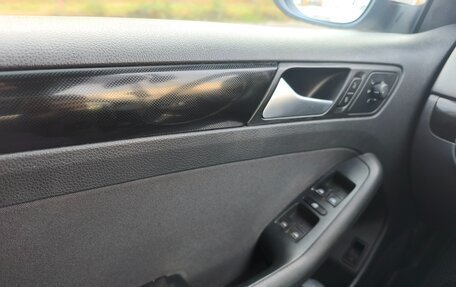 Volkswagen Jetta VI, 2013 год, 1 110 000 рублей, 9 фотография