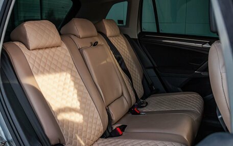 Volkswagen Tiguan II, 2018 год, 2 600 000 рублей, 19 фотография