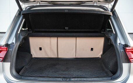 Volkswagen Tiguan II, 2018 год, 2 600 000 рублей, 33 фотография