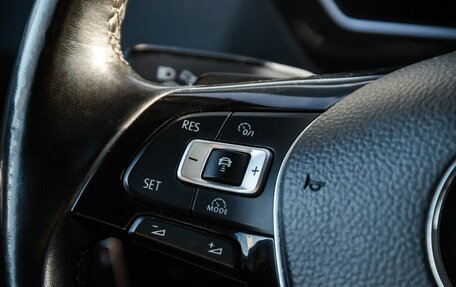 Volkswagen Tiguan II, 2018 год, 2 600 000 рублей, 27 фотография