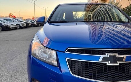 Chevrolet Cruze II, 2011 год, 700 000 рублей, 4 фотография